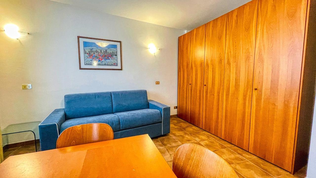 Appartamento Smith Arneis - Affitti Brevi Italia Бардонечия Екстериор снимка