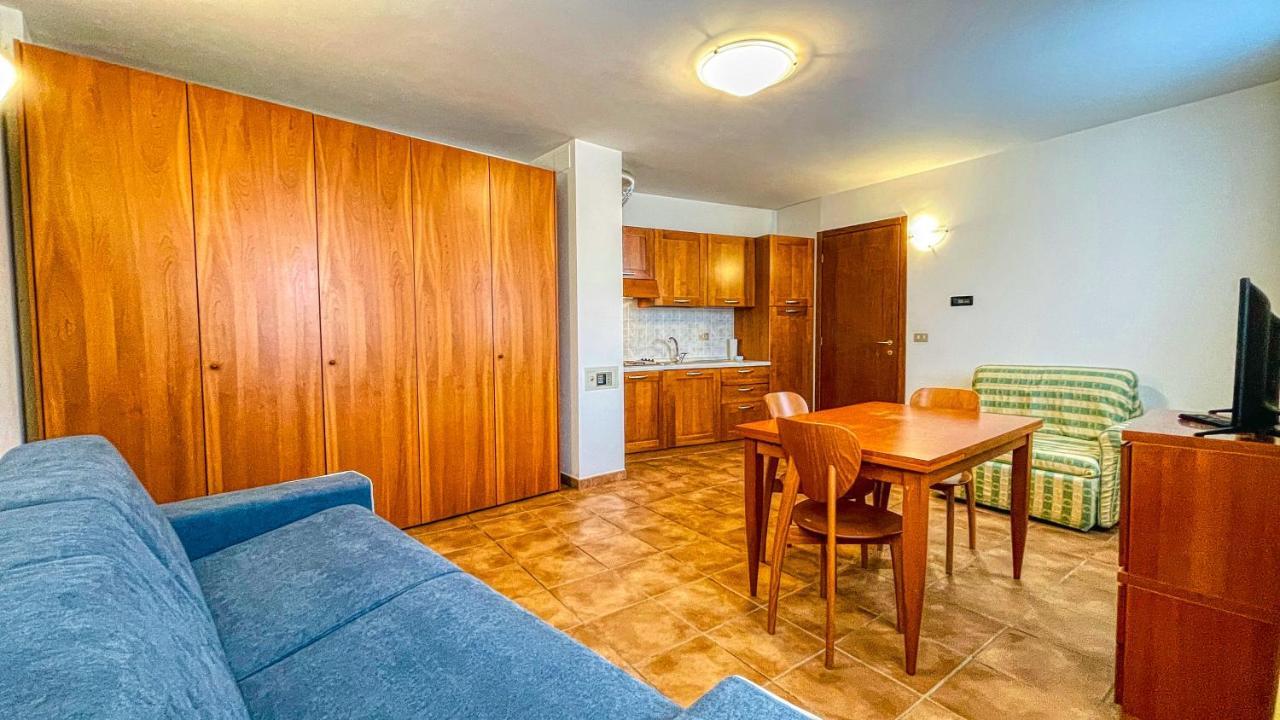 Appartamento Smith Arneis - Affitti Brevi Italia Бардонечия Екстериор снимка